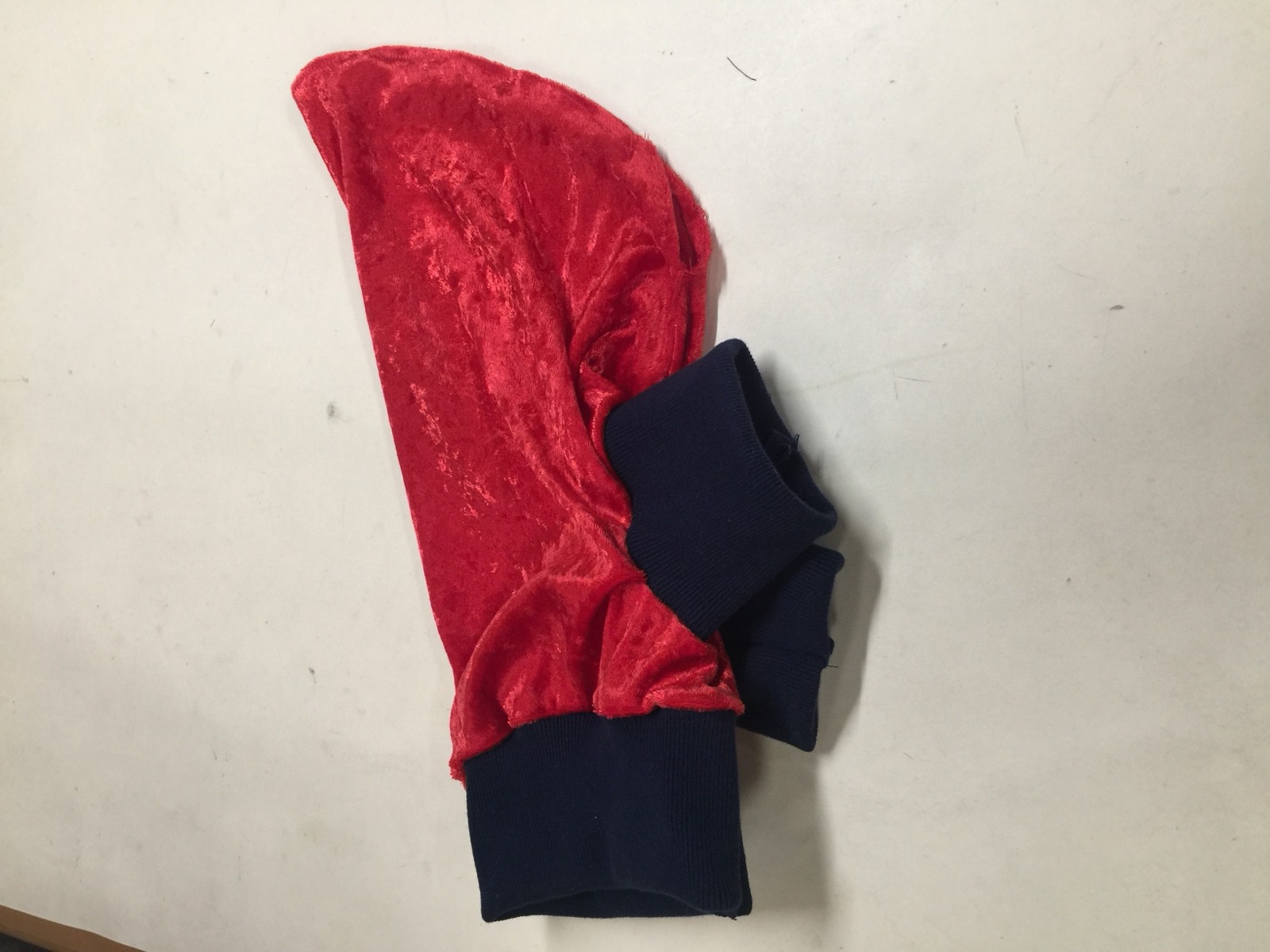 Dog outfits made in a sewing lesson